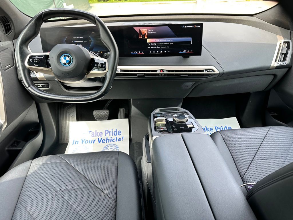 2024 Bmw iX photo 12