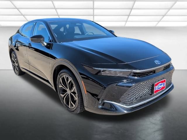 2023 Toyota Crown Limited's photo