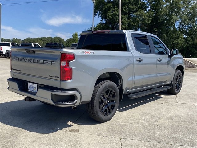 2026 Chevrolet Silverado 1500 Custom photo 4