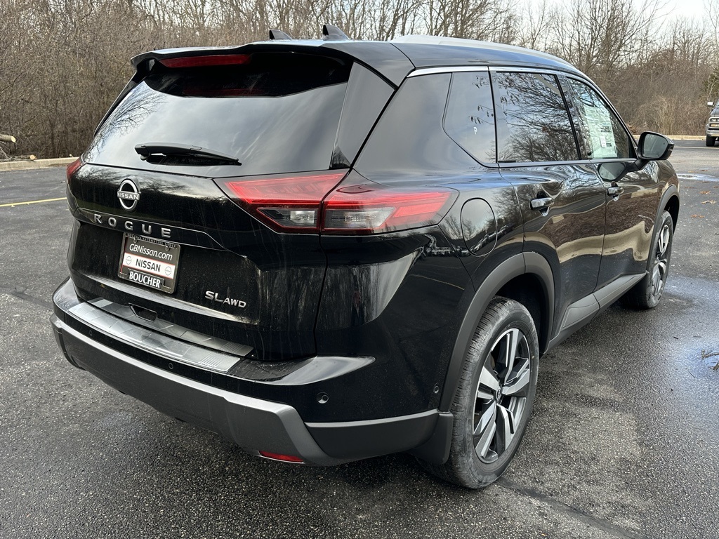 2025 Nissan Rogue SL photo 4
