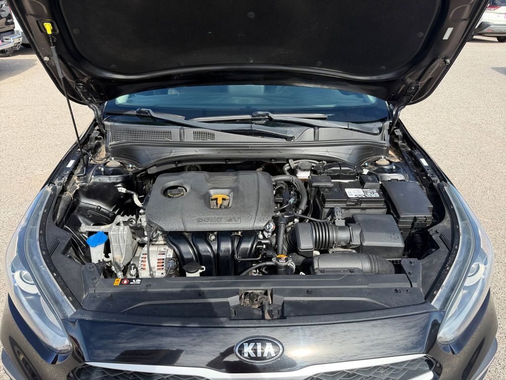 2020 Kia Forte FE photo 16