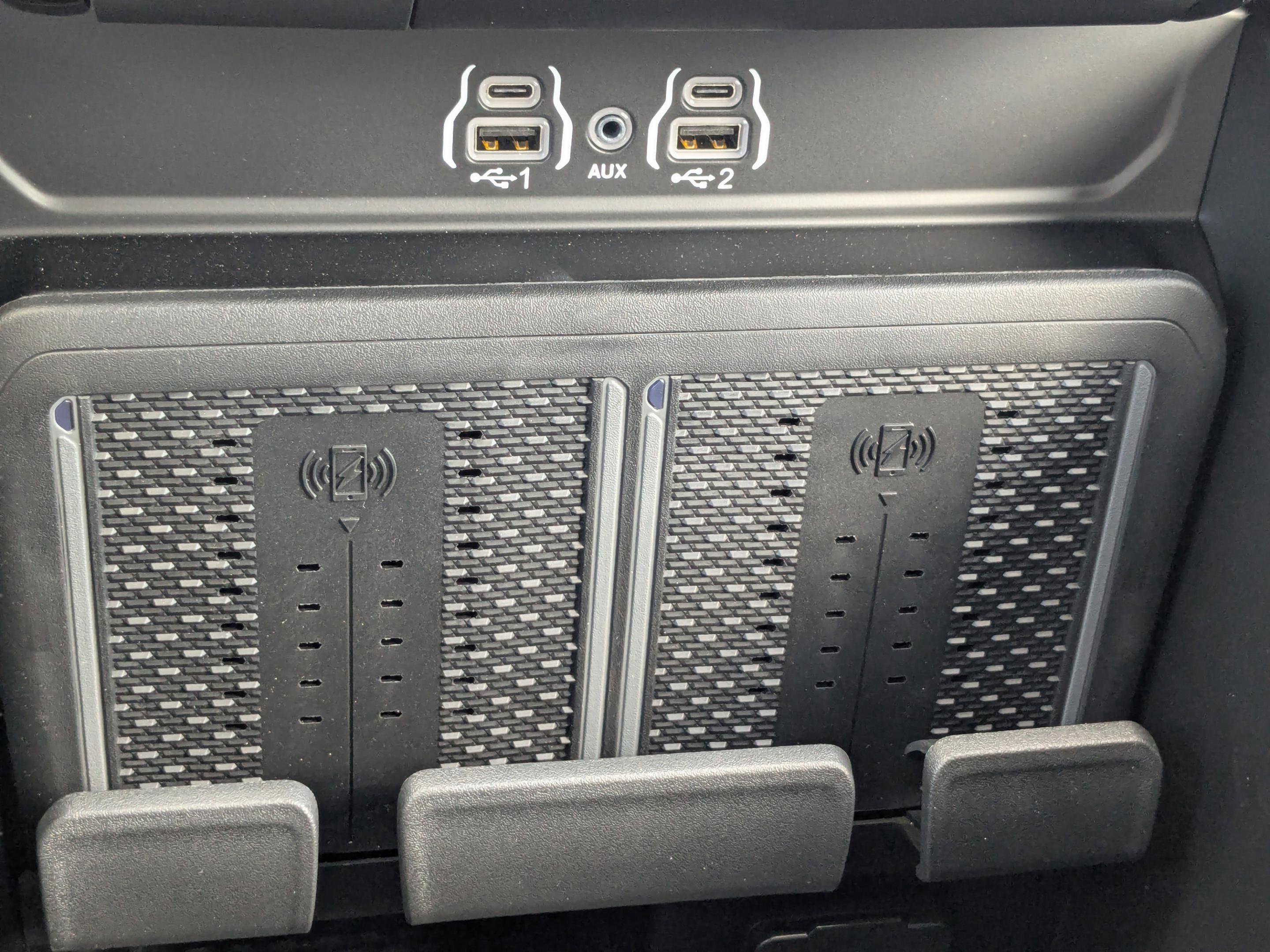 2025 Ram 2500 Big Horn photo 23