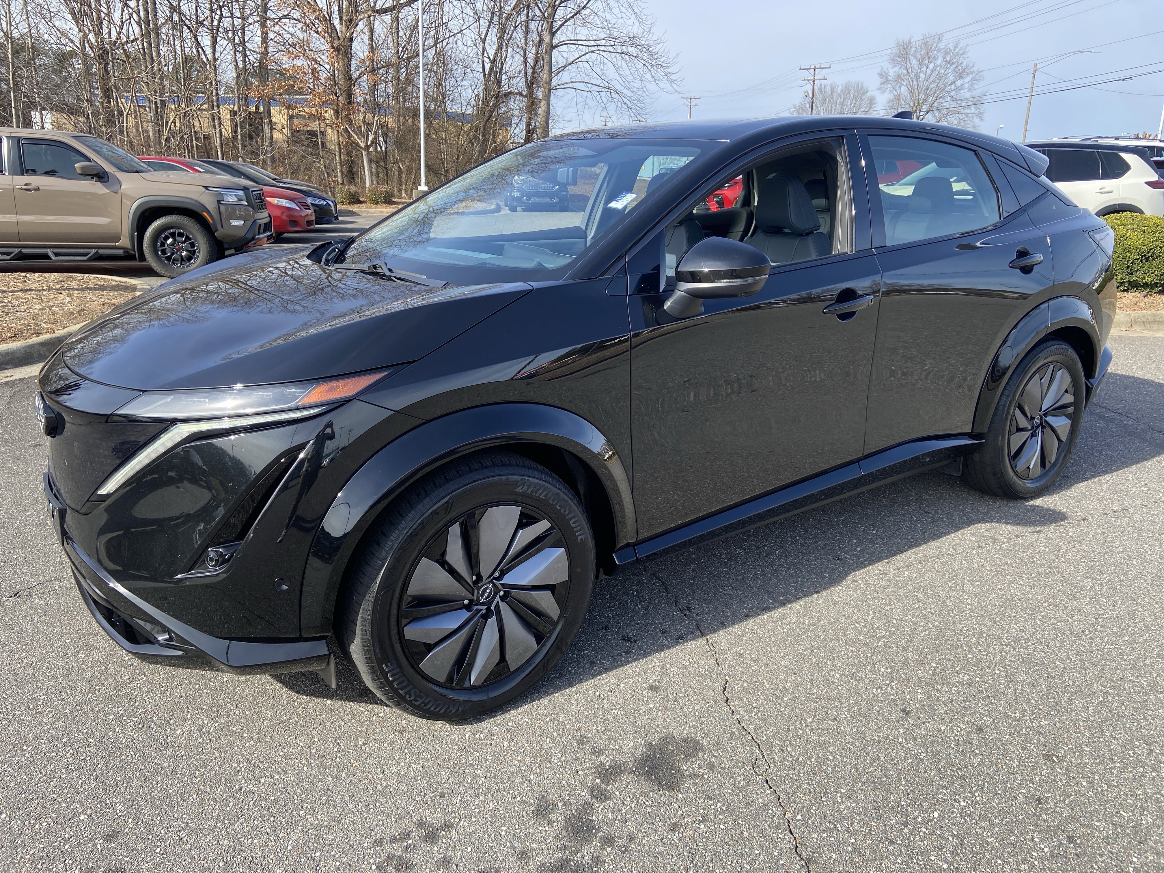 2023 Nissan Ariya Platinum+'s photo