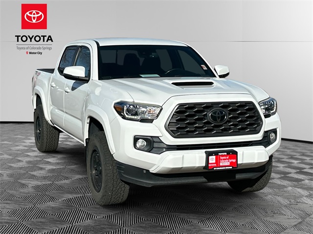 2020 Toyota Tacoma TRD Sport's photo