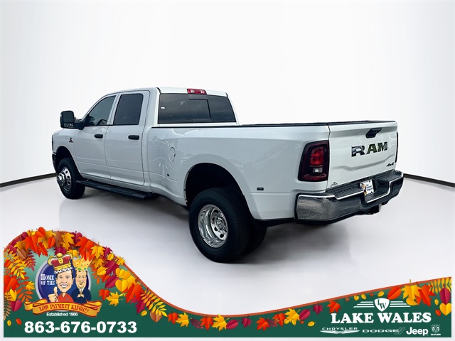 2026 Ram 3500 Tradesman photo 4