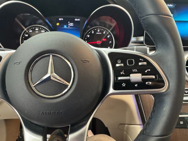 2022 Mercedes Benz GLC 300 photo 17