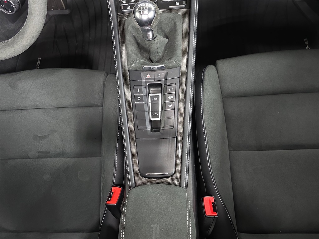 2025 Porsche Boxster GTS 4.0 photo 20