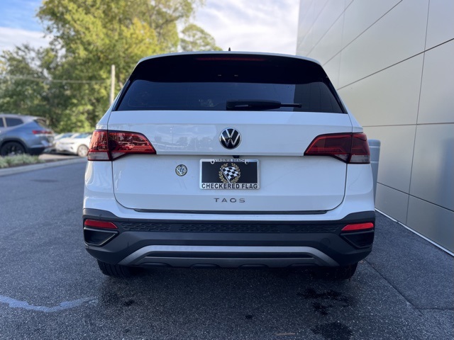 2022 Volkswagen Taos S photo 14