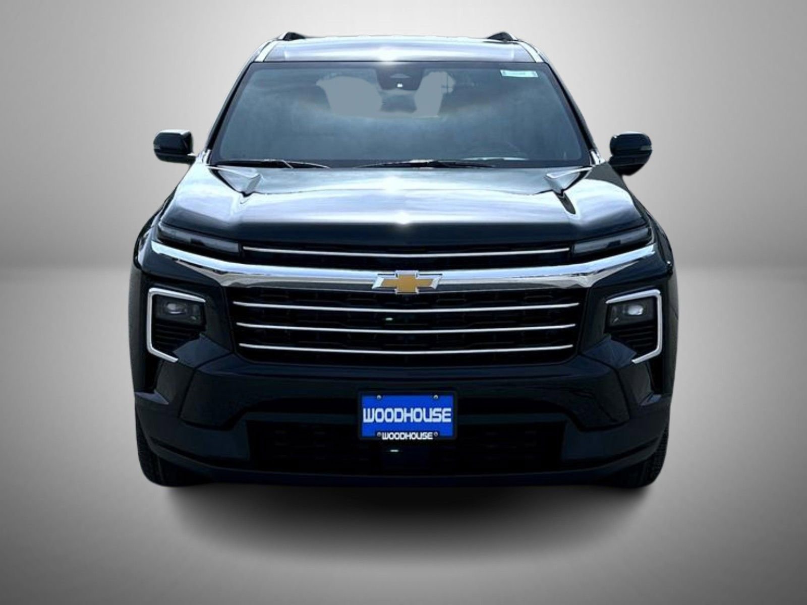 2026 Chevrolet Traverse photo 2