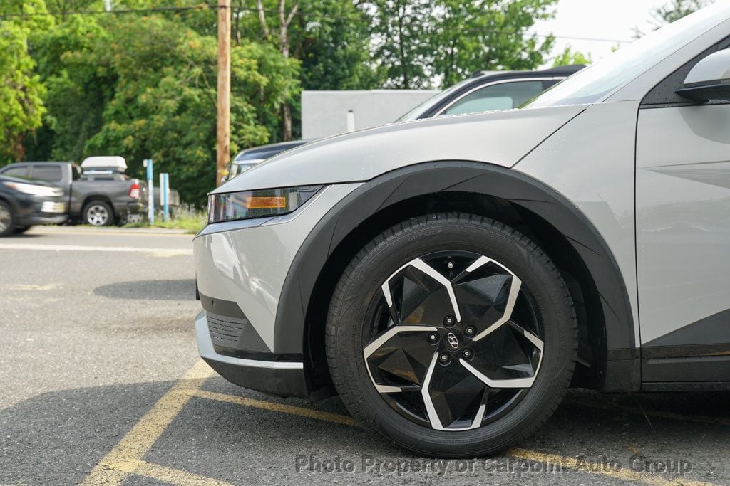 2022 Hyundai Ioniq 5 Electric photo 2