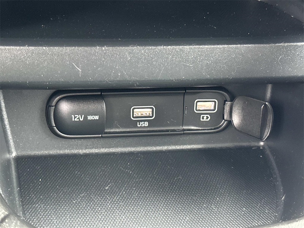 2023 Kia Seltos S photo 18