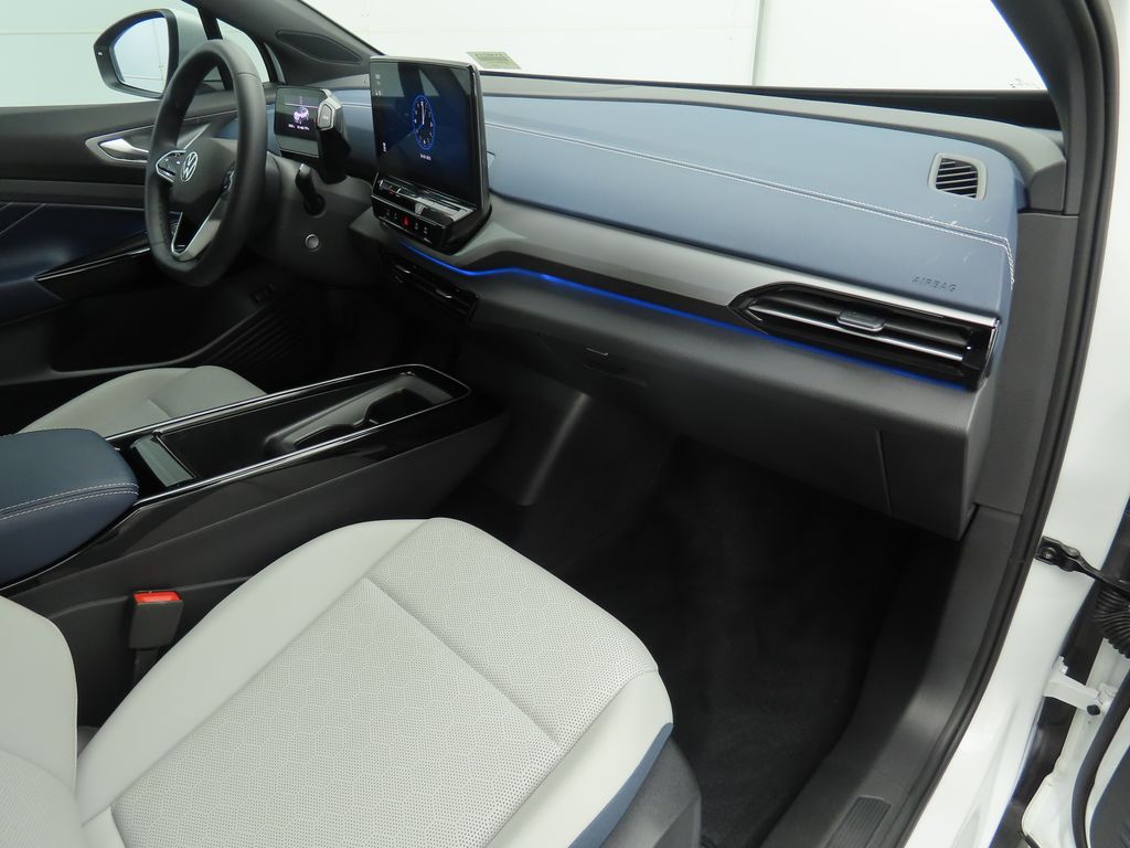 2024 Volkswagen ID.4 S photo 18