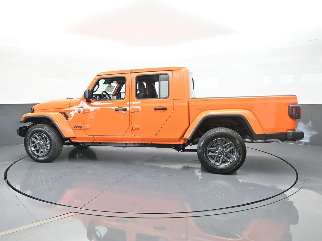 2025 Jeep Gladiator Sport S photo 3
