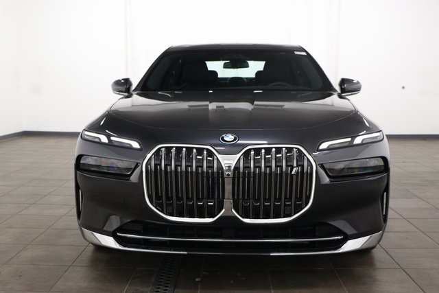 New 2024 Gray BMW eDrive50 image 2