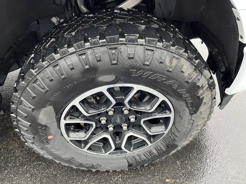 2023 Ford F-150 XLT photo 2