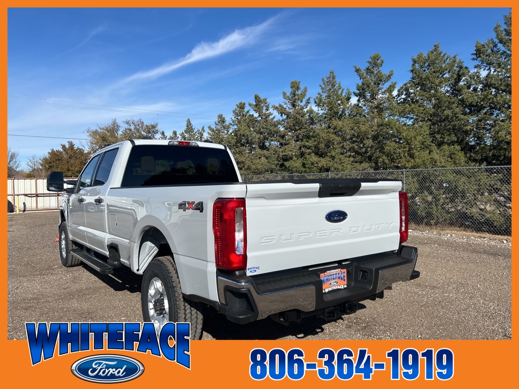 2026 Ford F-350 photo 4