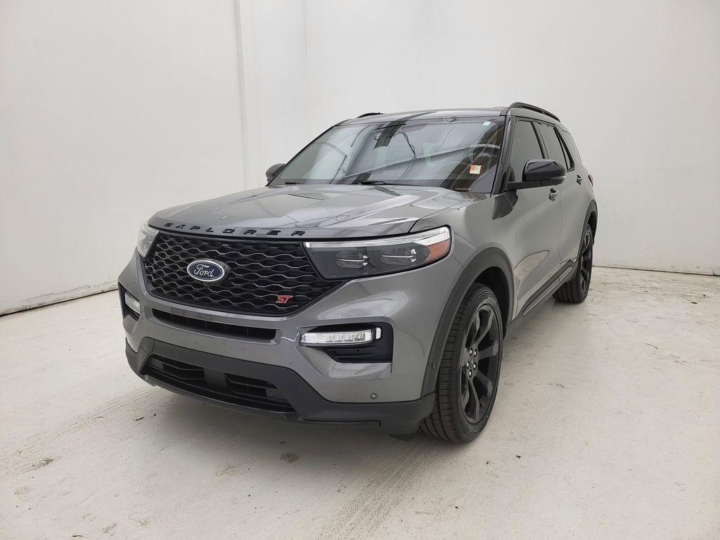 2021 Ford Explorer ST photo 6