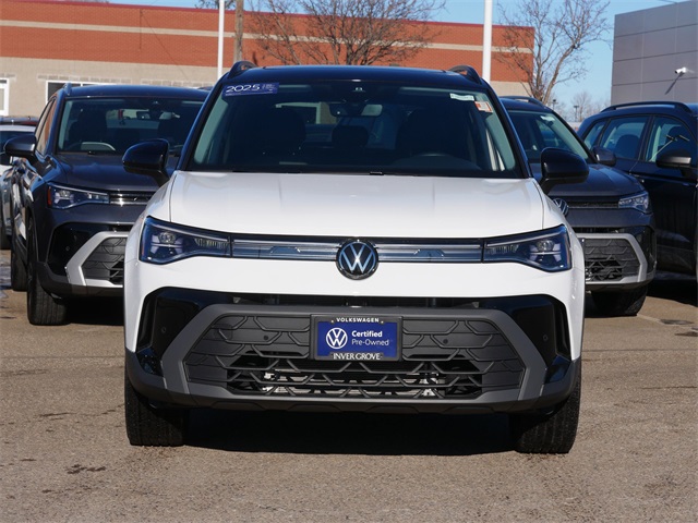 Certified 2025 Volkswagen Taos SE Black with VIN 3VV2C7B21SM006057 for sale in Inver Grove Heights, Minnesota