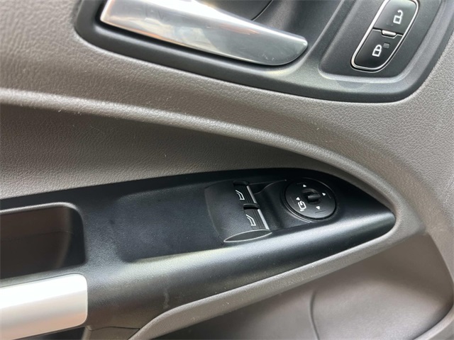 2020 Ford Transit Connect XLT photo 24