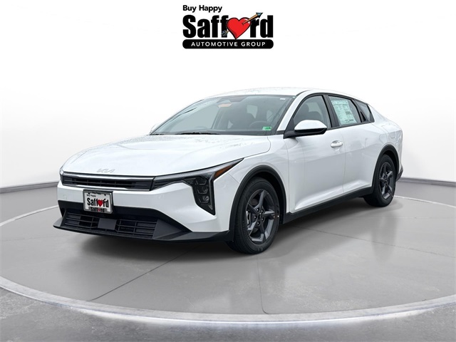 2025 Kia K4 LXS's photo
