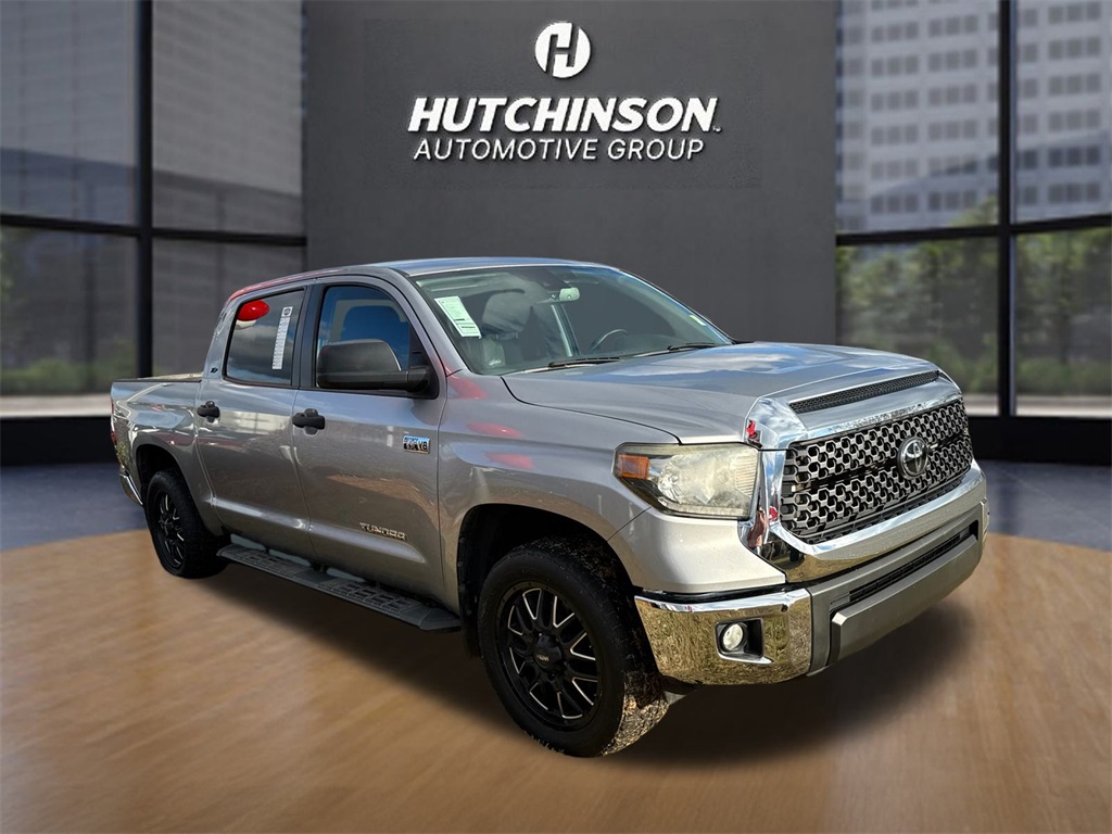 2020 Toyota Tundra SR5's photo