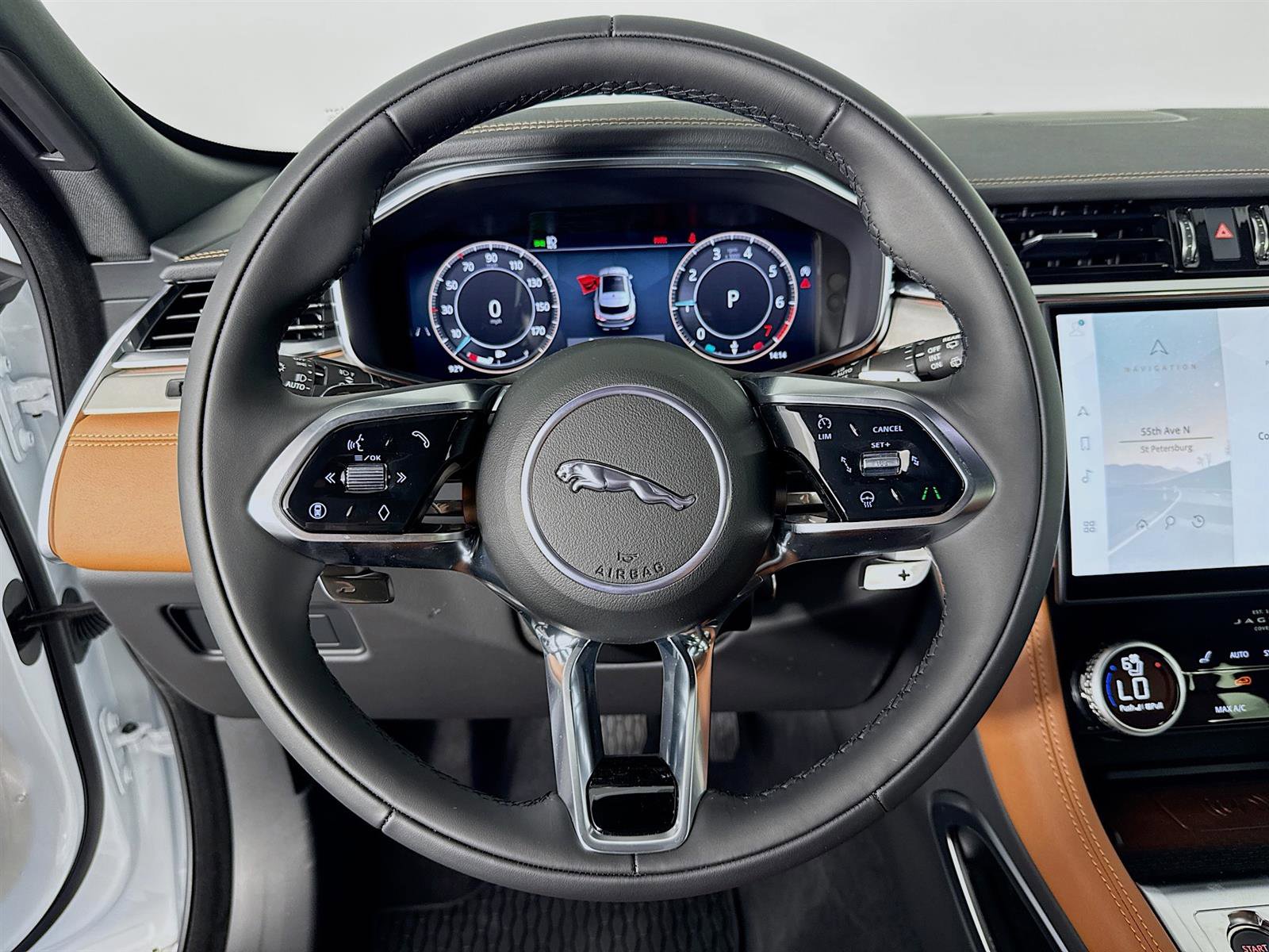 2026 Jaguar F-PACE P250 R-Dynamic S photo 12