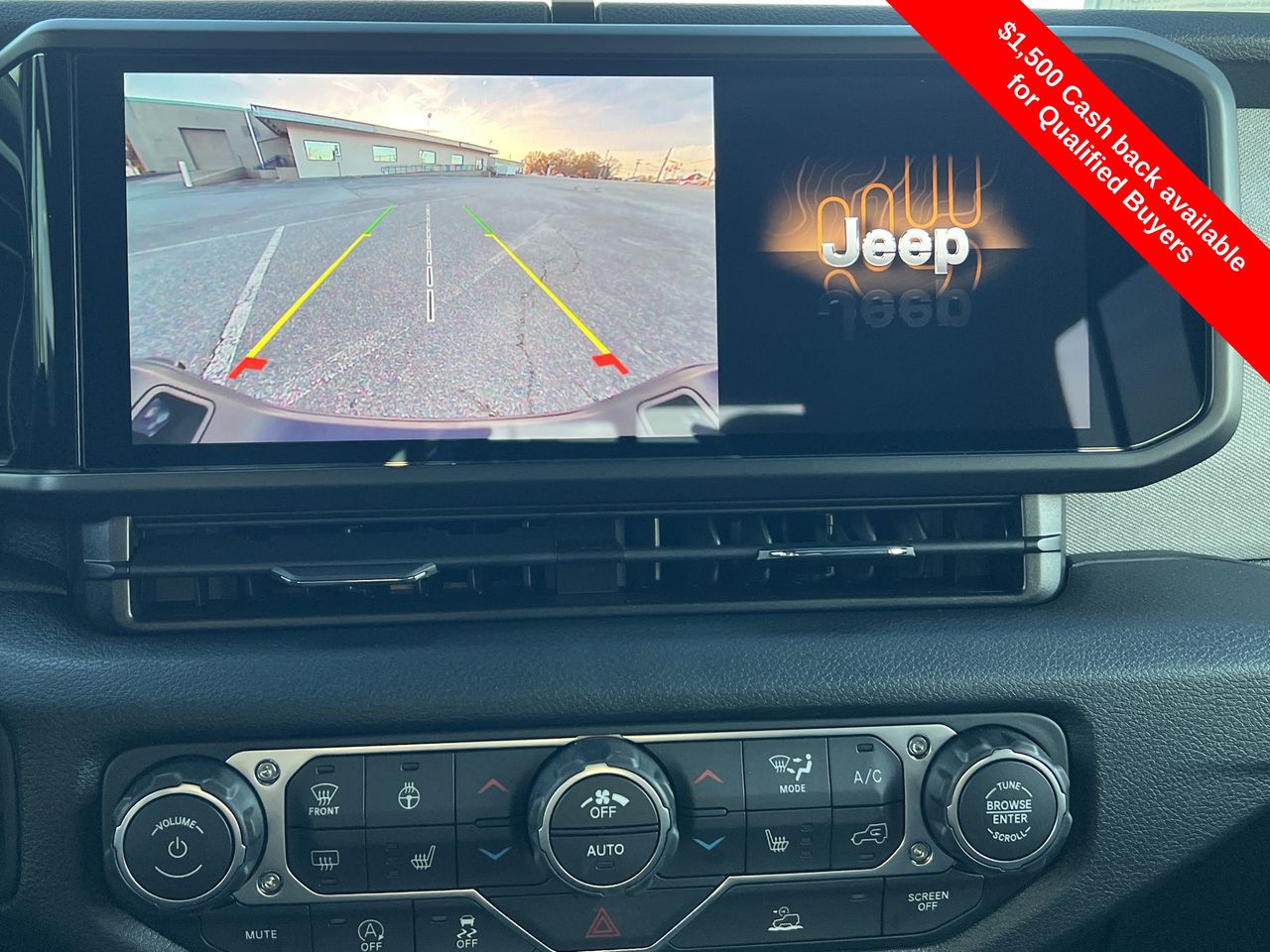 2026 Jeep Gladiator Sport S photo 3