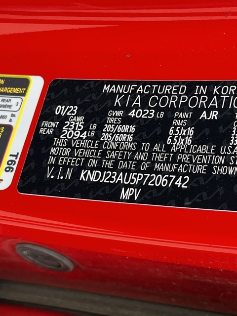 2023 Kia Soul LX photo 23