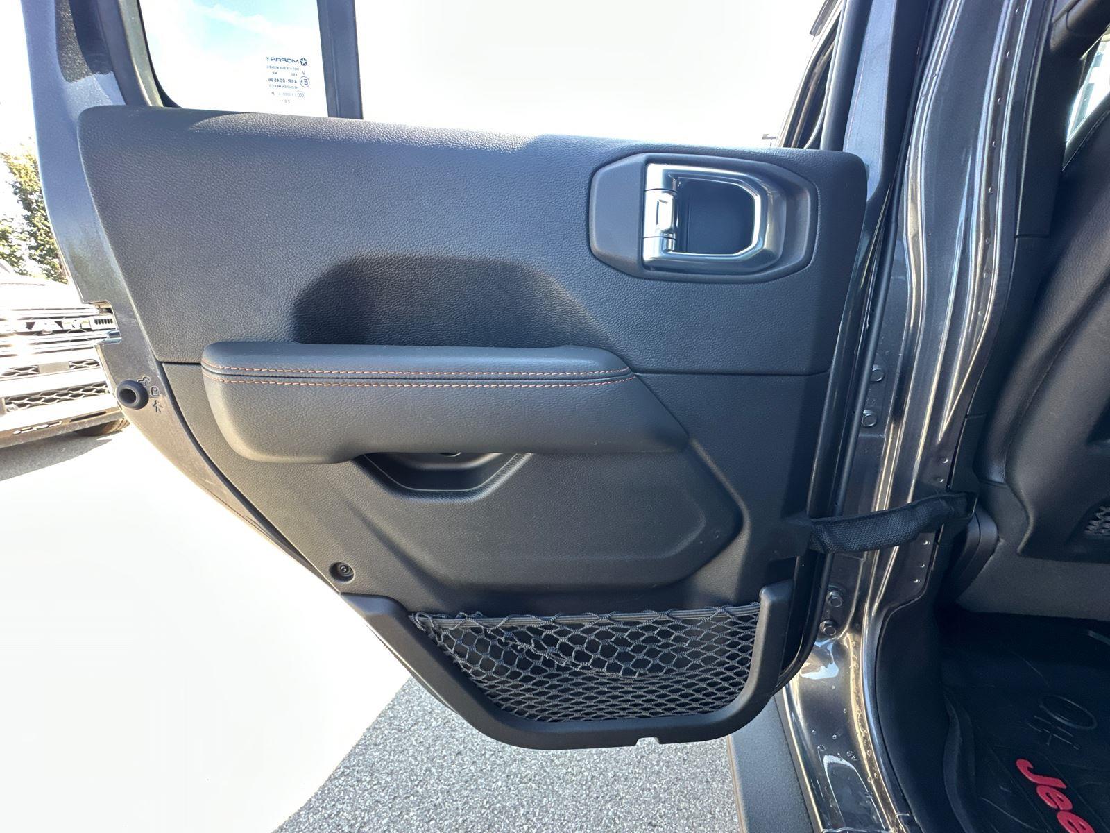 2021 Jeep Gladiator Mojave photo 29