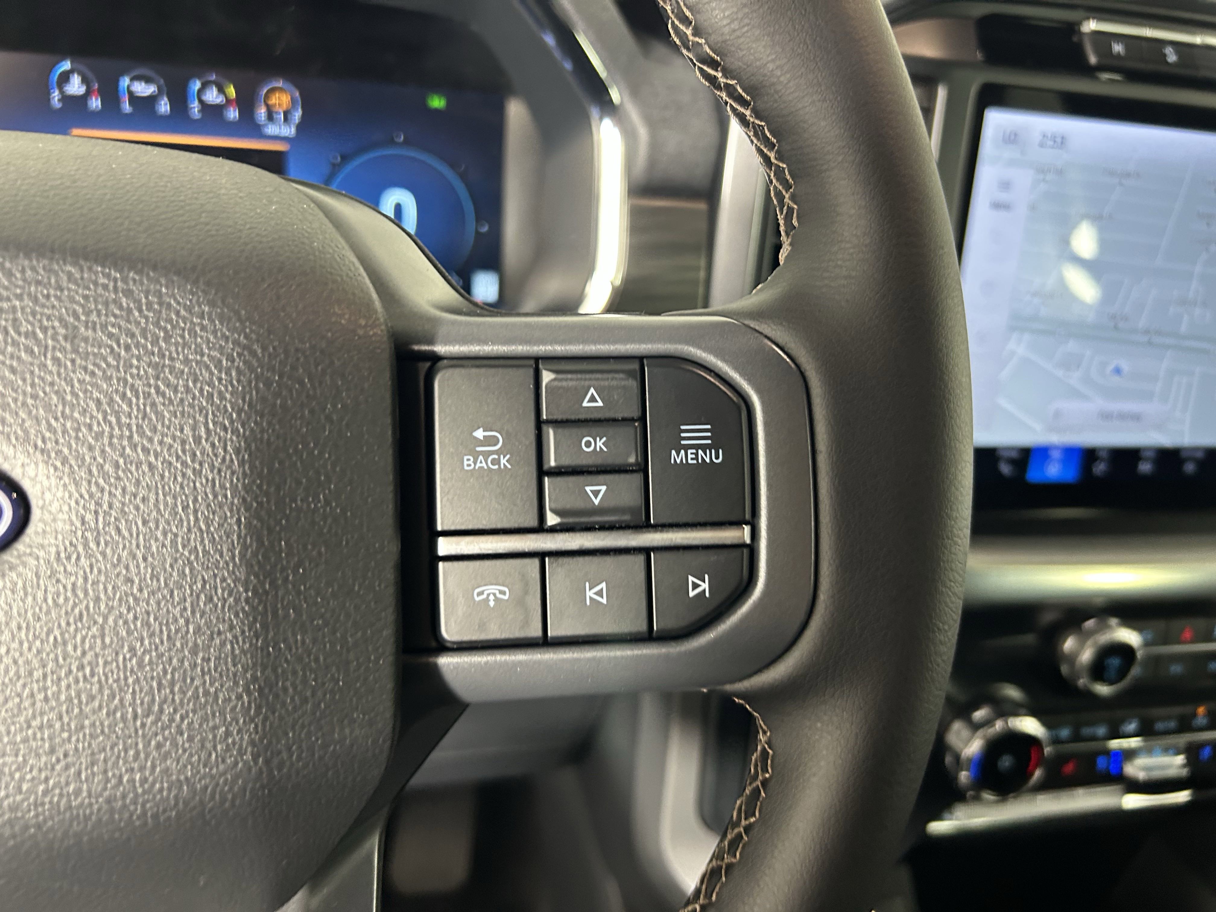 2025 Ford F-150 Lariat photo 23