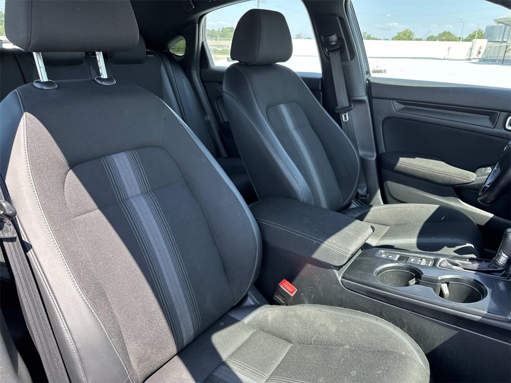 2023 Honda Civic Sport photo 9