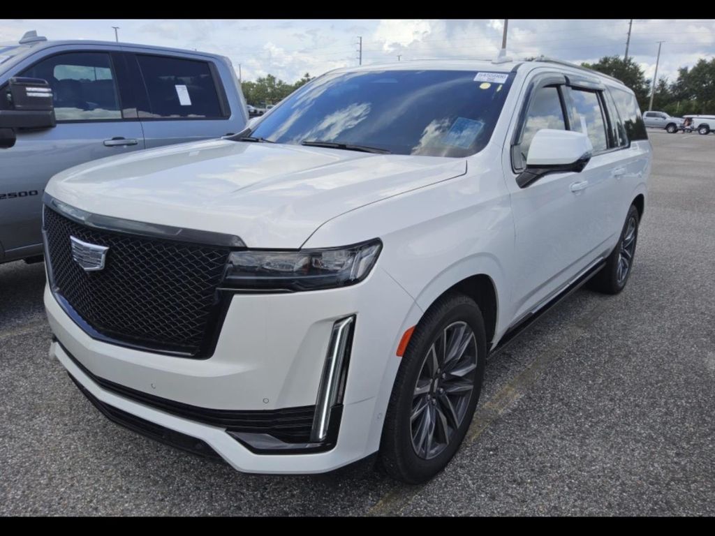 2023 Cadillac Escalade ESV Sport Platinum's photo