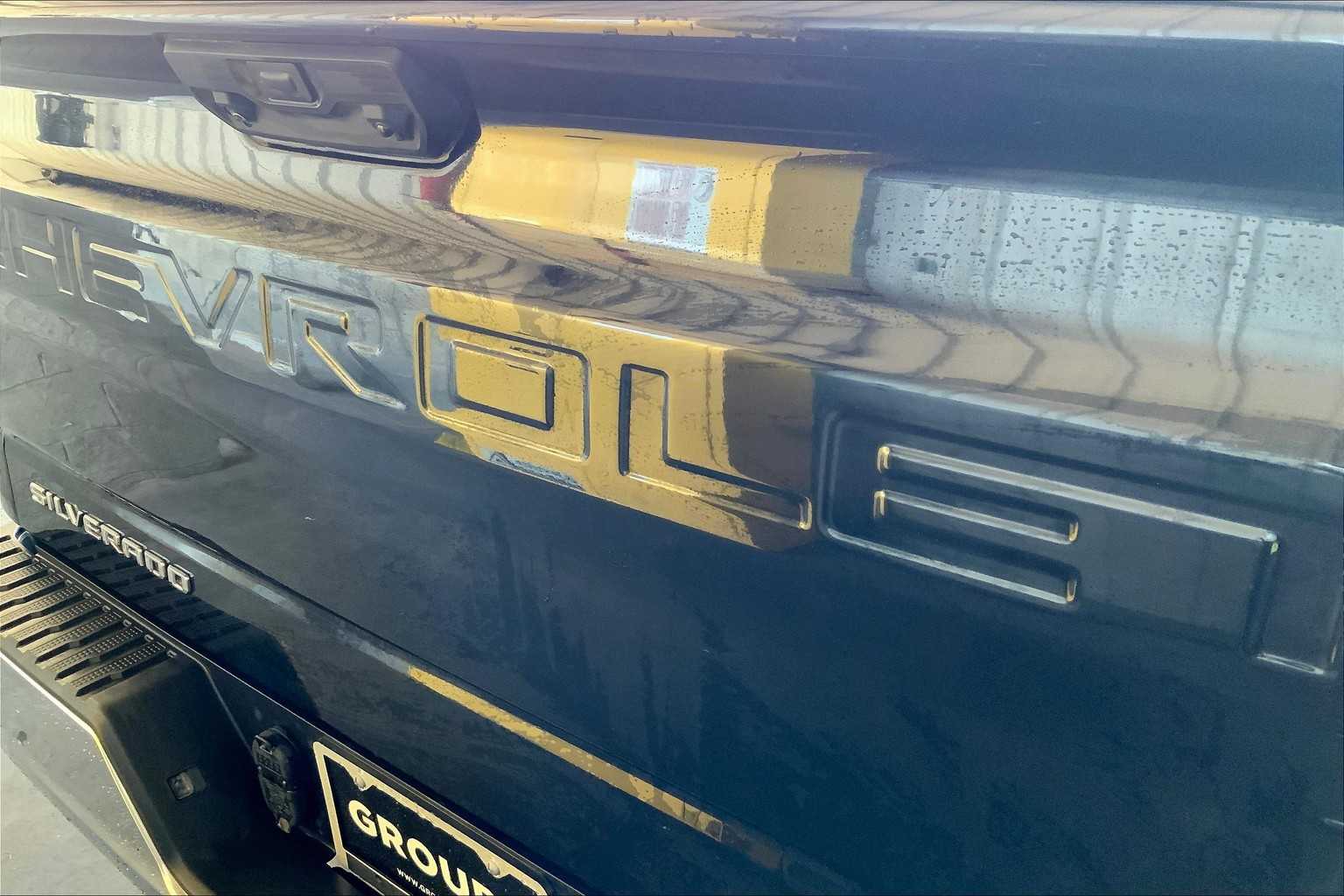 2022 Chevrolet Silverado 1500 LT photo 28