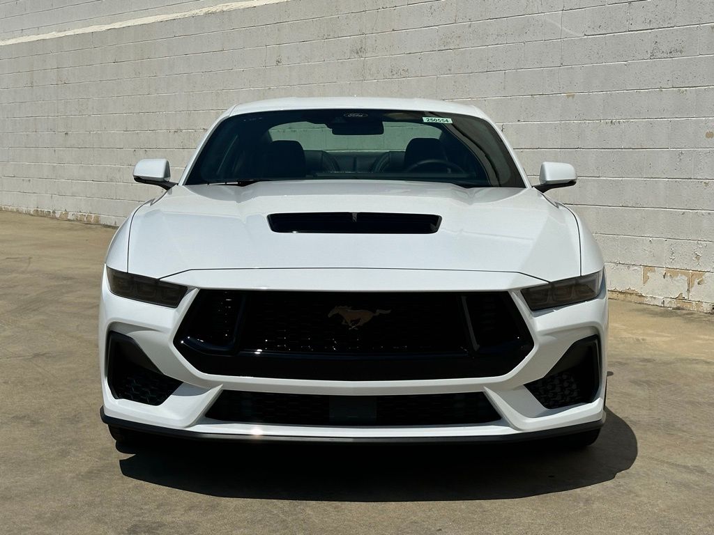 2025 Ford Mustang GT Premium photo 3