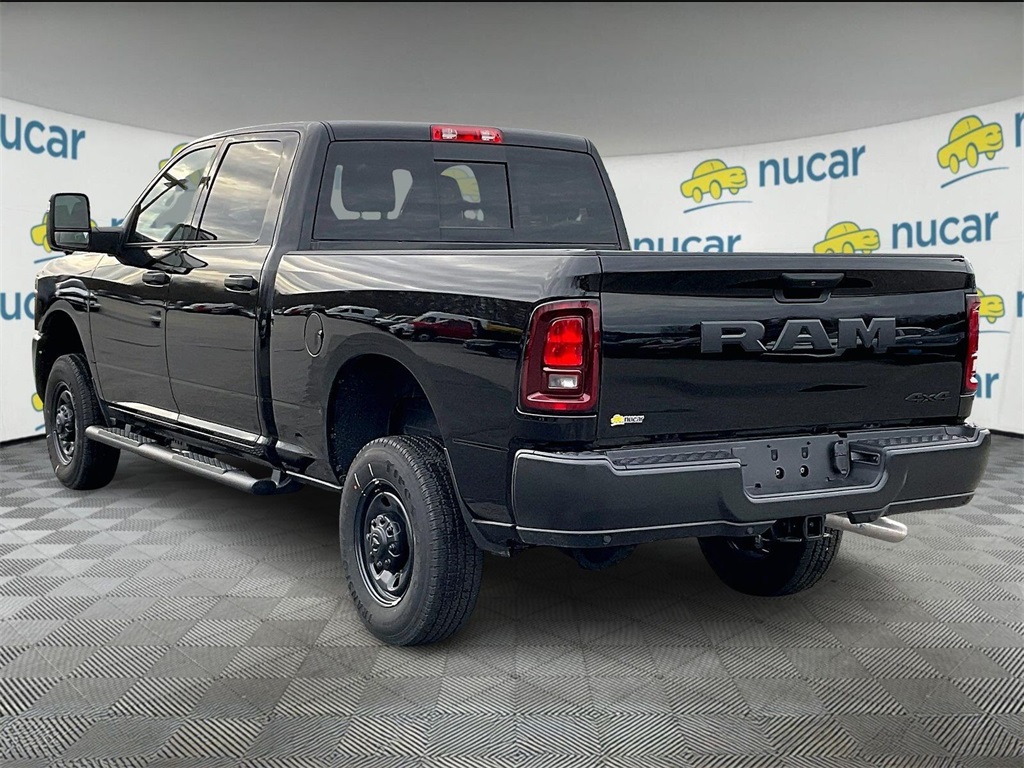 2026 Ram 2500 Tradesman photo 4