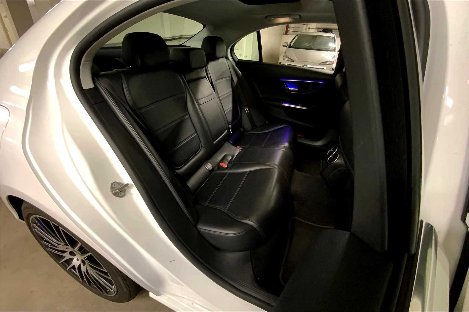 2022 Mercedes Benz C 300 photo 18