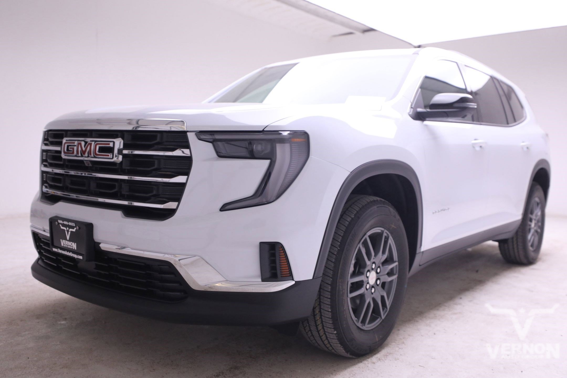 2026 GMC Acadia Elevation's photo