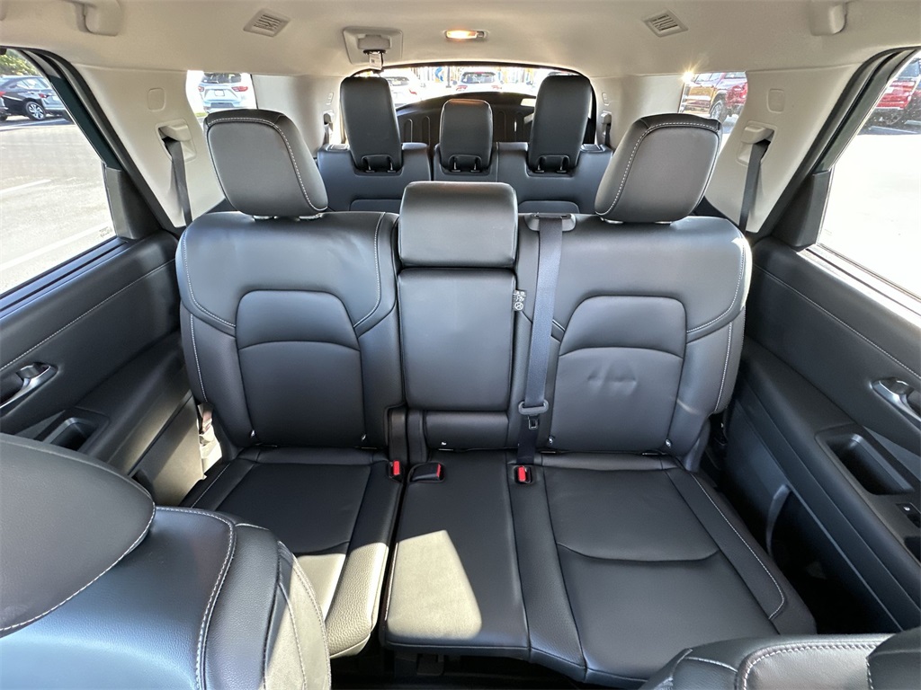 2023 Nissan Pathfinder SL photo 22