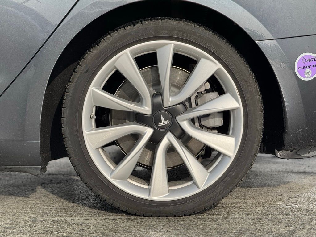 Used 2019 Tesla Model 3 Long Range with VIN 5YJ3E1EB2KF186966 for sale in Claremont, CA