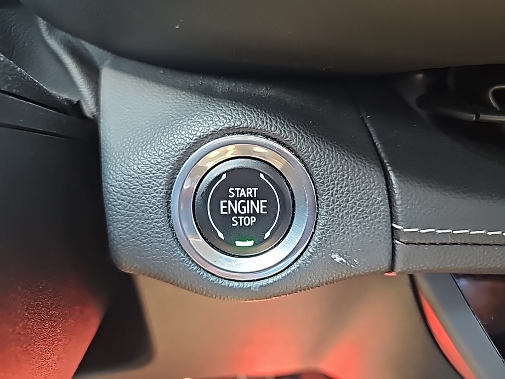 2023 Buick Envision Essence photo 10