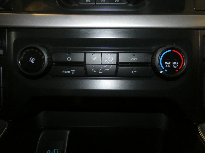 2022 Ford F-150 XLT photo 13