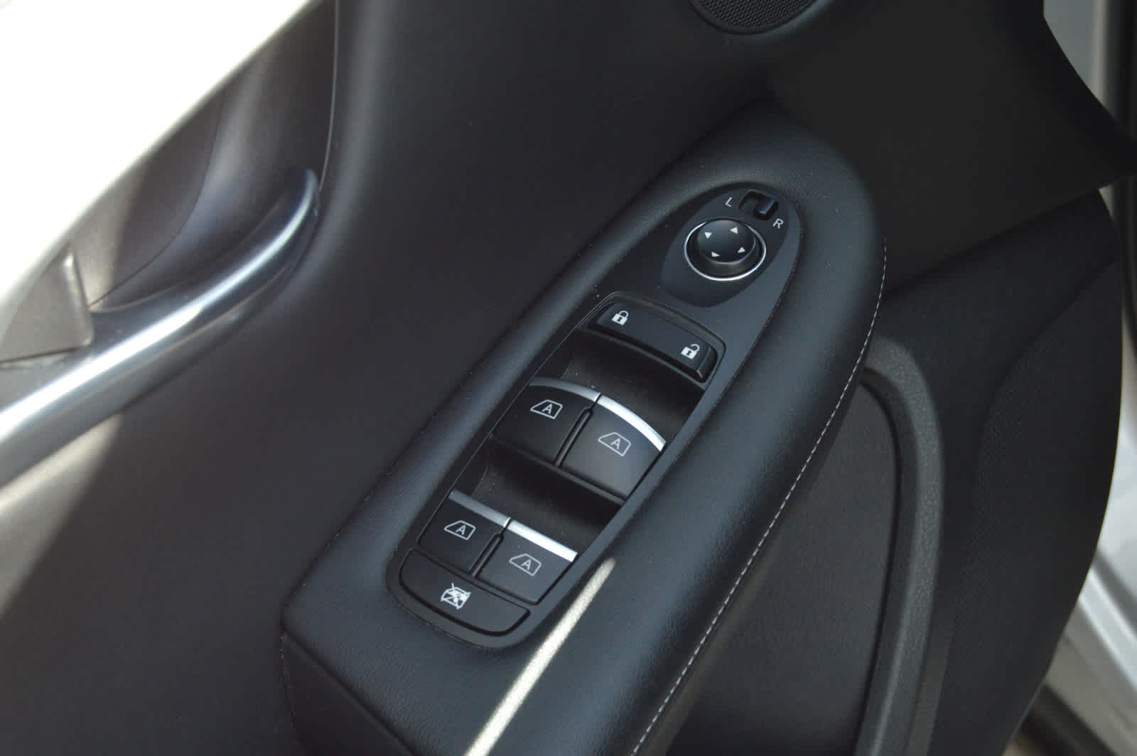 2020 Infiniti QX50 Luxe photo 19