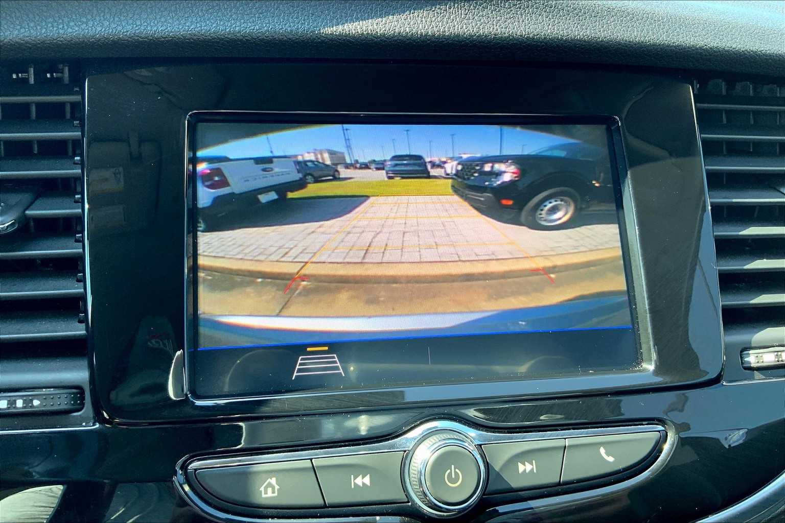 2022 Buick Encore Preferred photo 25