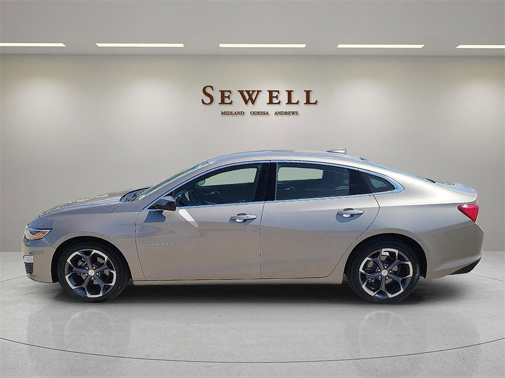 2023 Chevrolet Malibu 1LT photo 2
