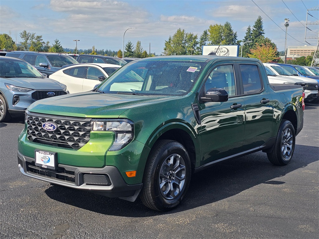 2025 Ford Maverick XLT photo 3