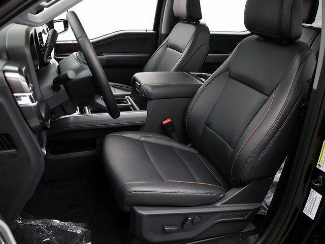 2026 Ford F-250 Lariat photo 9