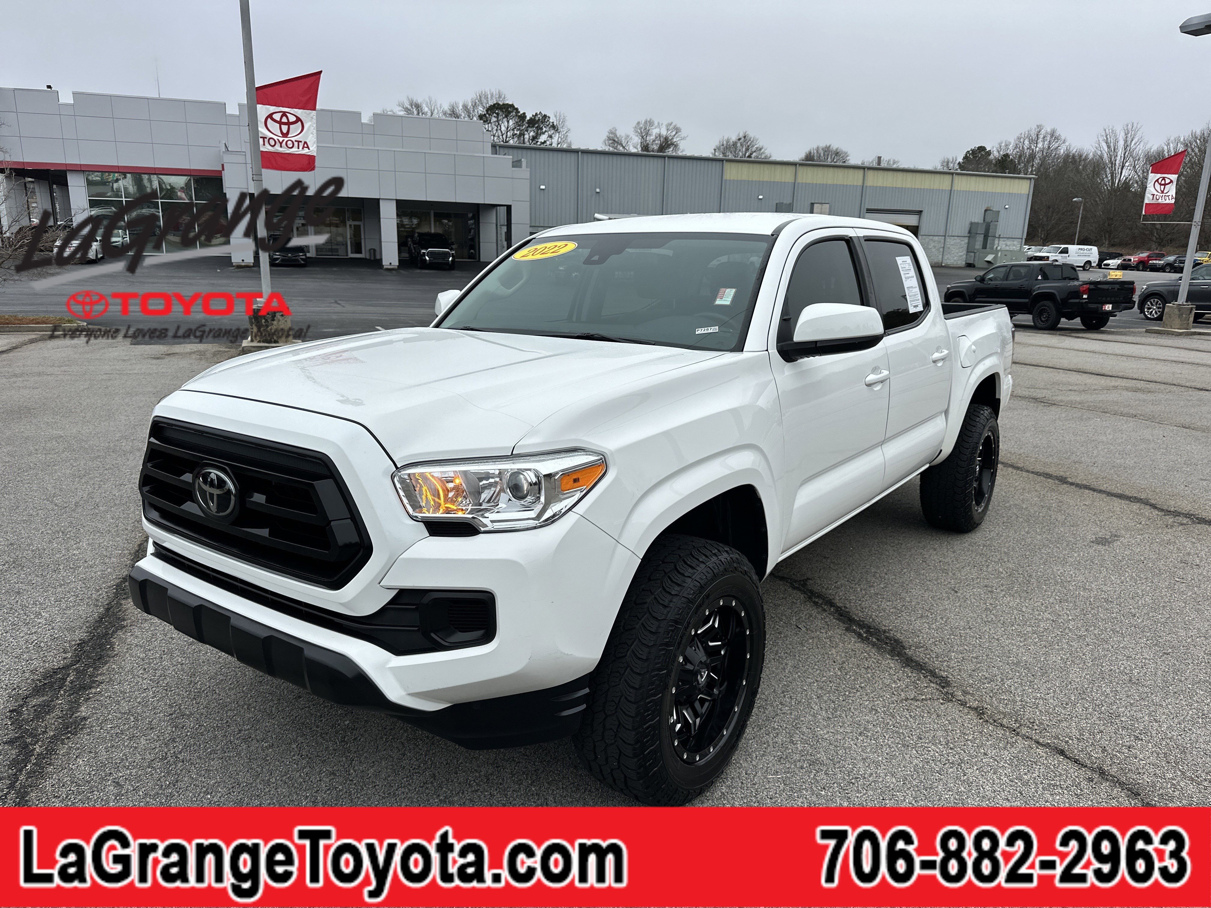 2022 Toyota Tacoma SR