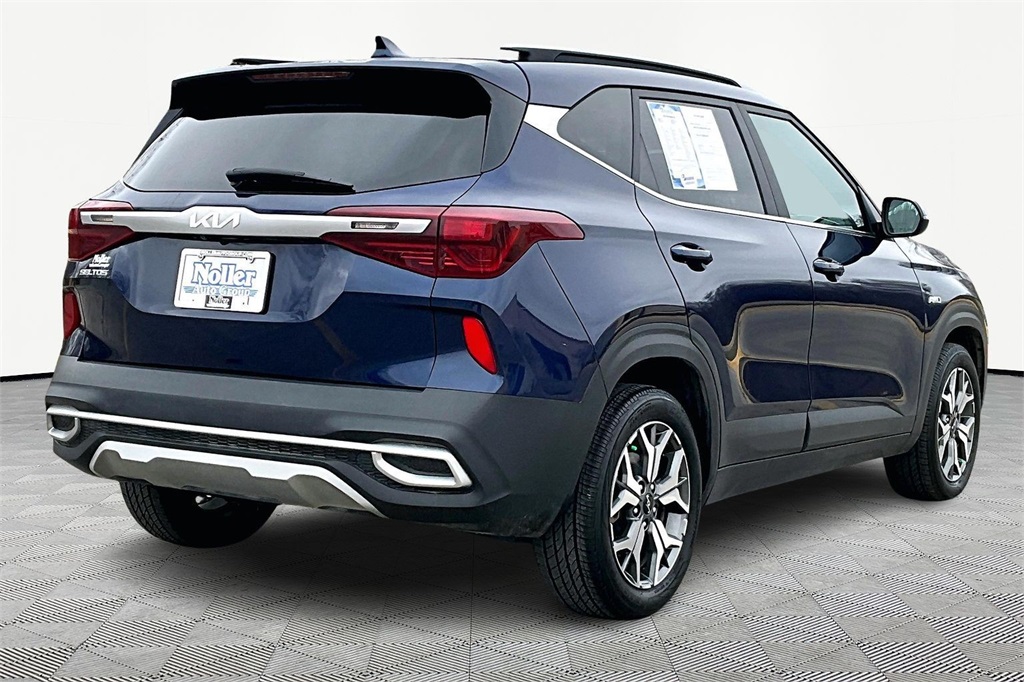 Used 2022 Kia Seltos EX with VIN KNDERCAA0N7280697 for sale in Kansas City