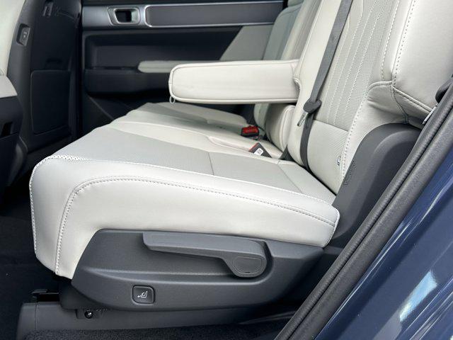2026 Hyundai Santa Fe SEL photo 15