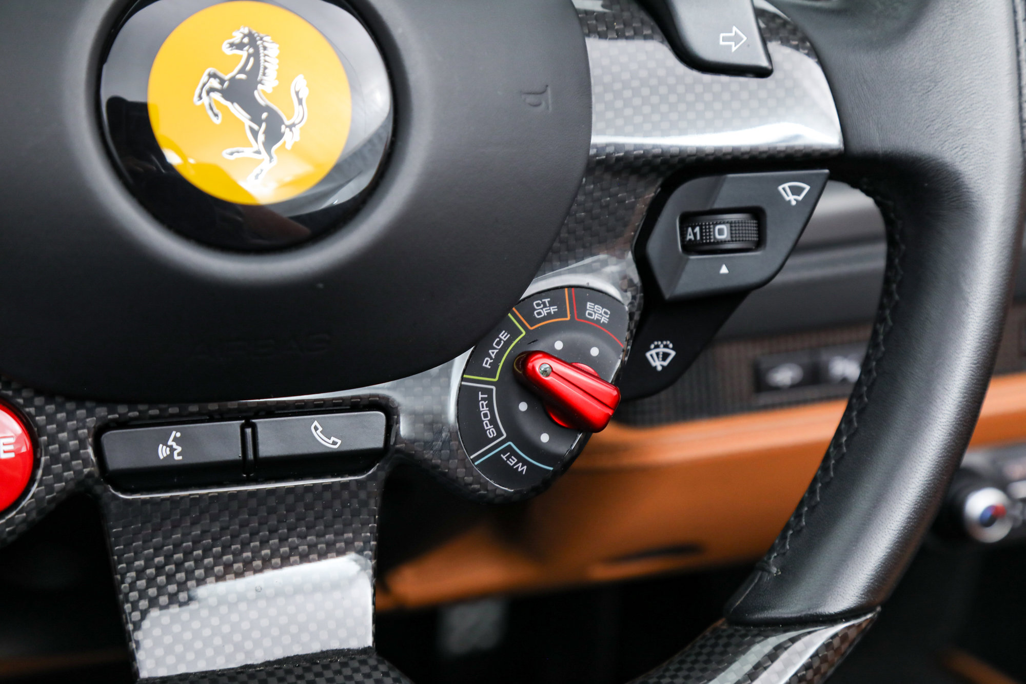2022 Ferrari F8 Spider photo 43